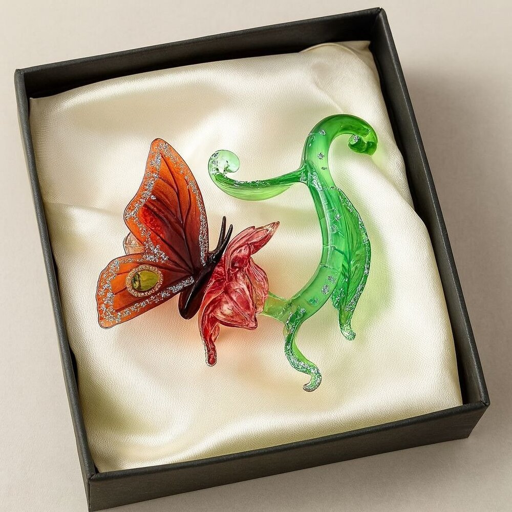 VTG Ashton Drake Glass Ornament Butterfly Blushing Kiss Whimsical Crystal Gift